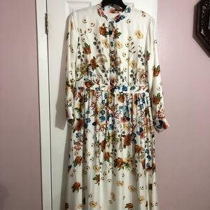 Anna Hariri gorgeous floral Maxi modest dress abay